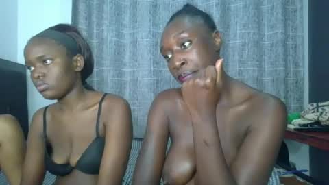 kinky_leila online show from 07.01.26