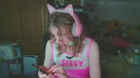 kinky_miku online show from 11.21.25