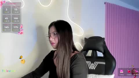 Snapshot of kinky_yeyns chatting on 03.01.26 kinky yeyns online show from 03.01.26