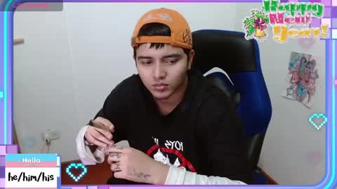 Snapshot of kinkybabies_ chatting on 12.31.24 Mercury online show from 12.31.24