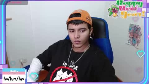 Snapshot of kinkybabies_ chatting on 12.31.24 Mercury online show from 12.31.24