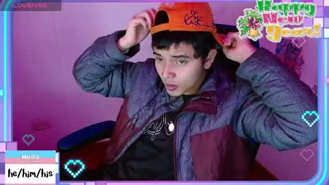 Snapshot of kinkybabies_ chatting on 01.01.25 Mercury online show from 01.01.25