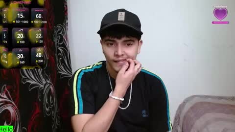 Snapshot of kinkybabies_ chatting on 02.14.25 Mercury online show from 02.14.25