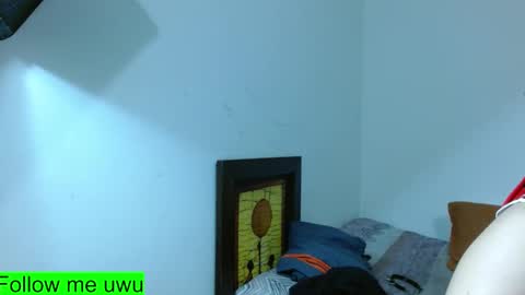 Snapshot of kinkybabies_ chatting on 03.12.25 Mercury online show from 03.12.25