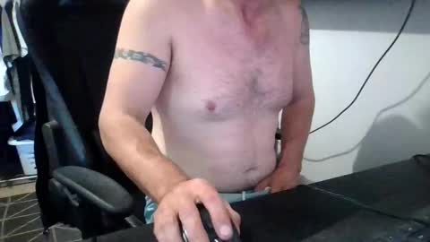 Snapshot of kinkybinerd chatting on 02.14.25 Horny Bloomy online show from 02.14.25