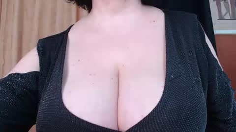 Snapshot of kinkyblacky chatting on 02.07.26 MistressBlacky online show from 02.07.26