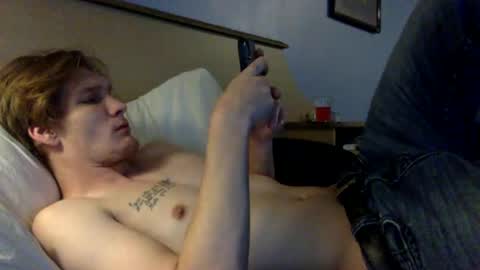 Snapshot of kinkycouple1422 chatting on 11.10.25 kinkycouple1422 online show from 11.10.25