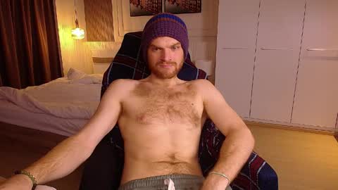 Snapshot of kinkypumpkin chatting on 05.18.26 Kenny online show from 05.18.26