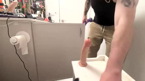 Snapshot of kinkysexpervert chatting on 02.03.25 kinkysexpervert online show from 02.03.25