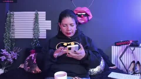 kinkyy_mom online show from 07.12.26