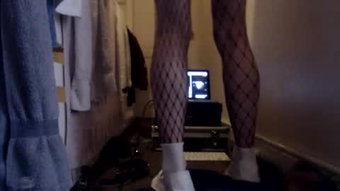 Snapshot of kinyamy chatting on 02.13.26 kinyamy online show from 02.13.26