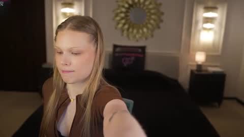 Sweet girls online show from 06.13.26