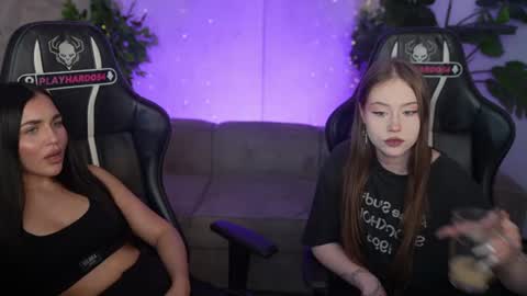 Sweet girls online show from 07.18.26