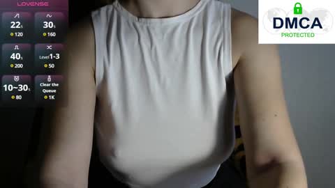 Snapshot of kira_blonde_angel chatting on 01.20.25 Kira online show from 01.20.25