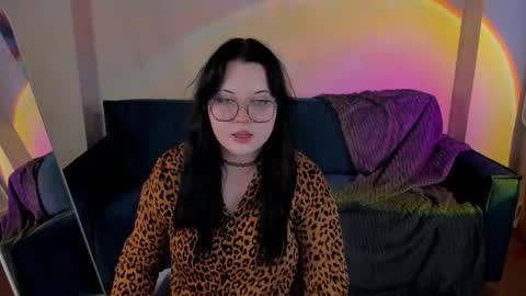 Snapshot of kira_g0ld chatting on 02.10.26 kira online show from 02.10.26