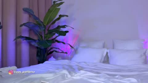 Snapshot of kira_mmr chatting on 05.27.26 Kira and friends online show from 05.27.26