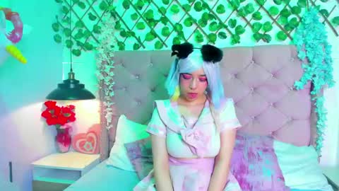 Kira online show from 05.26.26