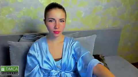 kiraa sunny online show from 02.04.26