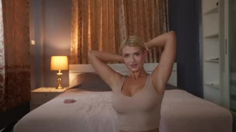 kira bloom online show from 05.21.26