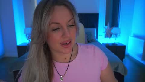 Kira online show from 02.03.26