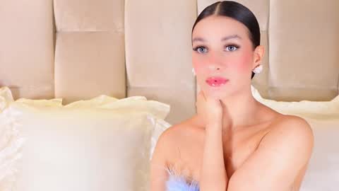 kira online show from 12.22.25