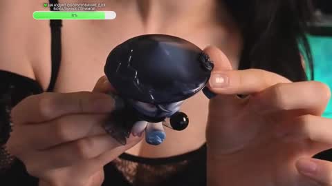 Kira    online show from 10.25.25