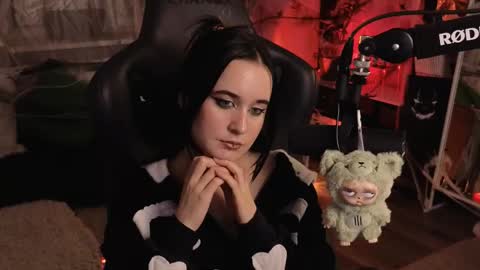 Kira    online show from 11.02.25