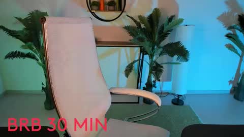 Kira online show from 03.11.25