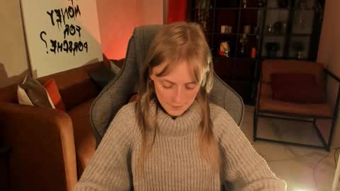 Kira online show from 09.26.25