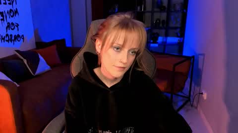 Kira online show from 12.16.25