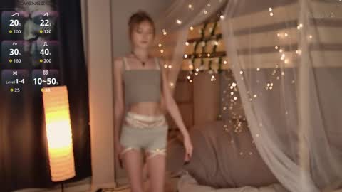 Kira online show from 04.20.26