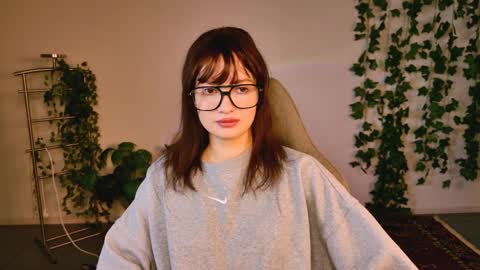 kiravair online show from 04.04.26