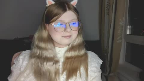 Snapshot of kirayume chatting on 05.12.26 KiraYume online show from 05.12.26
