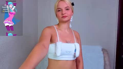 Snapshot of kirillbusygin59 chatting on 07.05.26 Nymphomaniac online show from 07.05.26