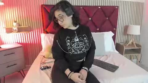 Samantha  Velvet online show from 07.24.26
