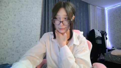 Snapshot of kirstievelasco chatting on 09.15.25 Nicole online show from 09.15.25