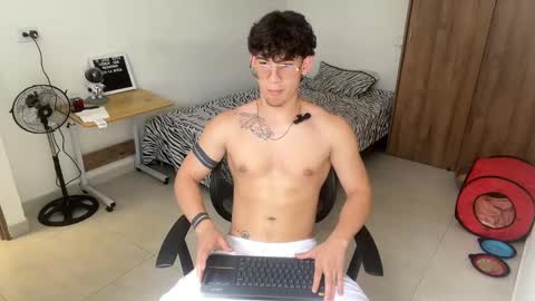 Snapshot of kisan_smith chatting on 01.14.25 Kisan online show from 01.14.25