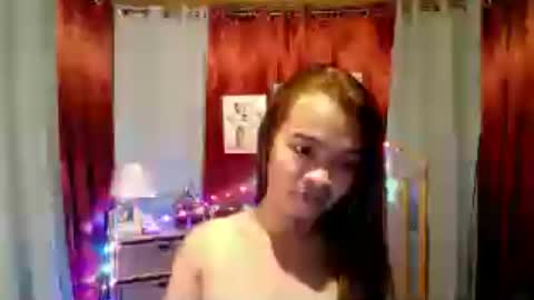 Snapshot of kisses_asian143 chatting on 07.12.26 VICTORIA online show from 07.12.26