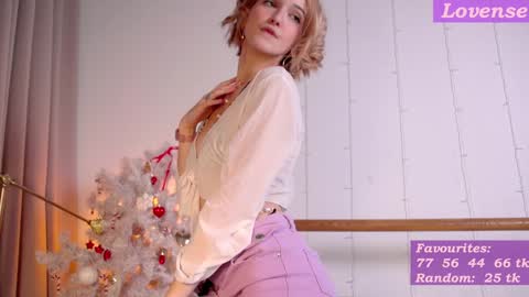 Snapshot of kisskiss_muah chatting on 01.21.25 Kate  online show from 01.21.25