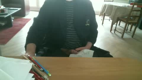 Snapshot of kisslog1 chatting on 01.12.25 kisslog1 online show from 01.12.25