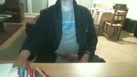 Snapshot of kisslog1 chatting on 02.23.25 kisslog1 online show from 02.23.25