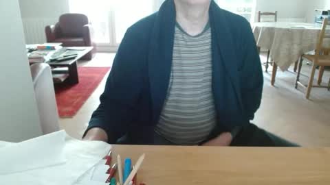 kisslog1 online show from 05.10.26
