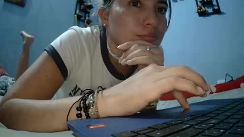 Erika paul online show from 04.04.26