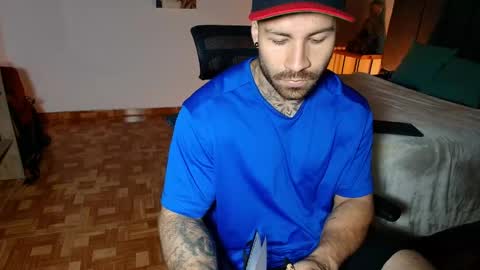Snapshot of kite__ chatting on 04.18.26 kite__ online show from 04.18.26