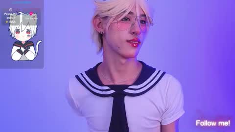 Snapshot of kitsuneplay_ chatting on 02.14.26 Salvatore online show from 02.14.26