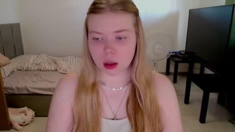 Jennyblonde and Emmabrunette online show from 06.10.26