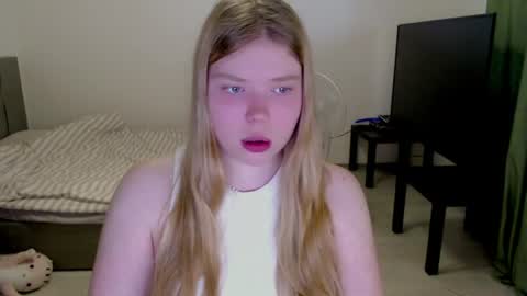 Jennyblonde and Emmabrunette online show from 07.06.26