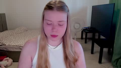 Jennyblonde and Emmabrunette online show from 07.24.26