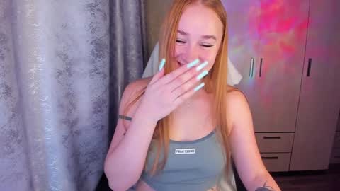 Snapshot of kitten_sun chatting on 01.26.25 kitten_sun online show from 01.26.25