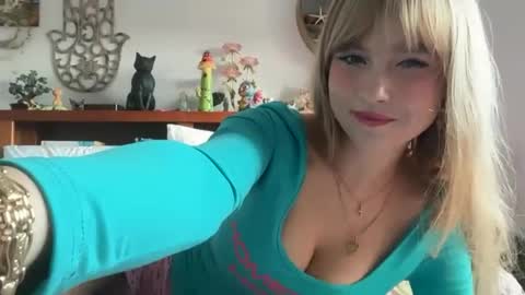kittengirlxo online show from 07.31.26